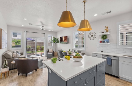 Washington Fields House | Natures Playground | Ping - Pong Table | Family Friendly near St George