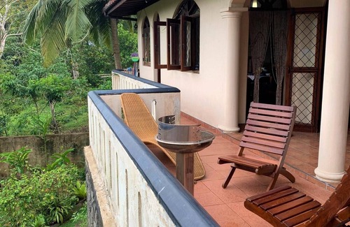 Kaduruduwa House | Natureview House- 10 min from Galle Fort!(w/Airport Shuttle)