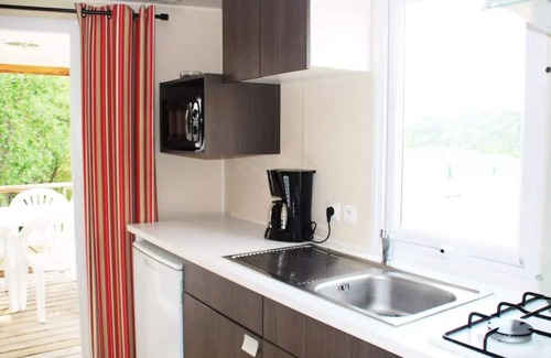 Valensole House | Naturist Camping Tikayan Petit Arlane * - MONTANA ECO 6 people