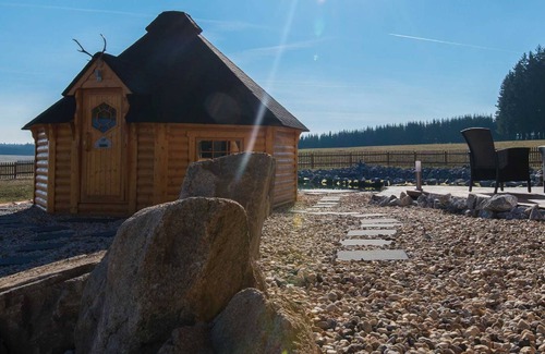 Tanne House | Naturstammhaus 112 qm - Naturstammhäuser Zum Brockenbäcker