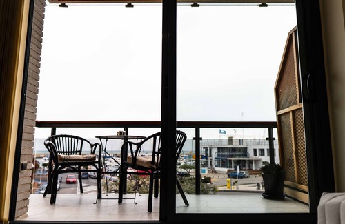 L'Ampolla Apartment | NAUTIC APARTMENT Experience, Discover, Enjoy, Relax.