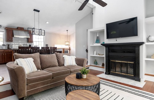 Saunderstown House | Nautical Ocean State Narragansett Home