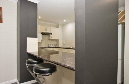 Newcastle Hotel | Nautilos Apartments
