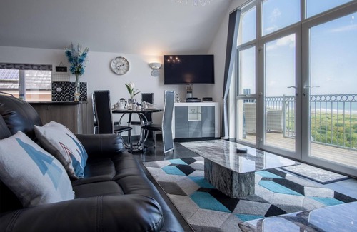 Pendine Apartment | Nautilus - 2 Bedroom Apartment - Pendine