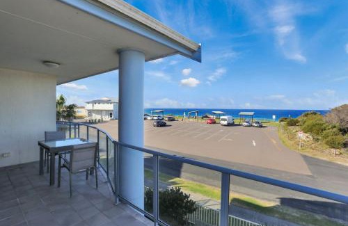 Hawks Nest House | Nautilus 5