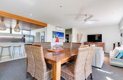 Sapphire Beach Apartment | Nautilus Beachfront Villas & Spa