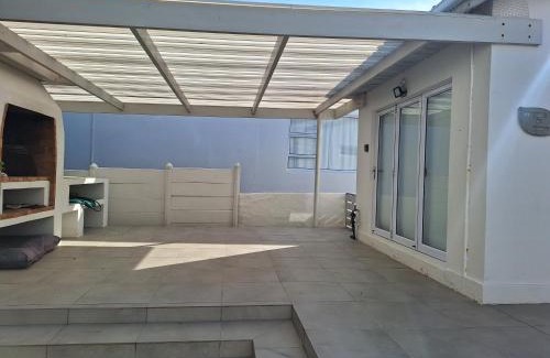 L'Agulhas House | Nautilus Flat
