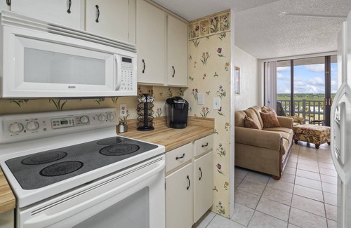 Flagler Beach Condo | Nautilus Sunset Escape | Flagler Beach | Intracoastal Water Views | Beach | Pool | Tennis