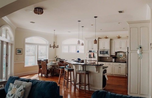 Navarre Beach Villa | Navarre Beach Villa w/Water Views Sleeps 12/Kayaks + Bikes + OPTIONAL CARTS