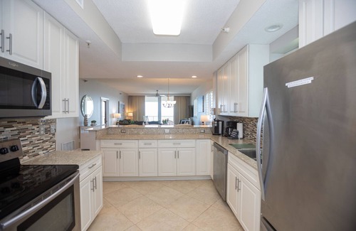 Navarre Beach Condo | Navarre's best views from this Regency end unit