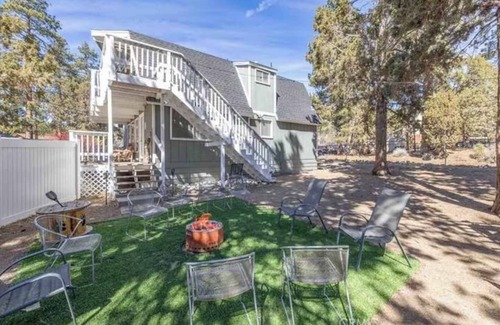 Whispering Forest House | Navigate Stays Best Location Pet Friendly Games