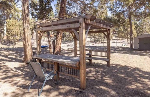 Whispering Forest House | Navigate Stays Best Location Pet Friendly Games
