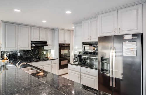South Mission Beach Condo | Navigate Stays Front Row to Paradise