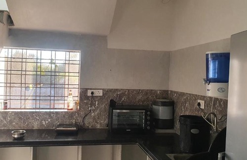 Udaipur Villa | Nazaara House Homestay 2BHK WIFI HOTSTAR PRIME