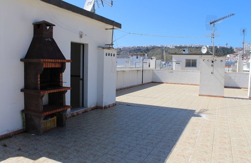 Nazare Apartment | Nazare - 3-bedroom apartment, 50 meters from the beach! FREE WIFI