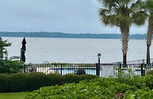 Santee Condo | nBeautiful, ground level 3-bedroom condo with pool on scenic Lake Marion