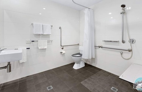 Chatswood CBD Apartment | NCHA088-1108 · Aircabin|Chatswood|Modern|Top Penthouse|2 Beds Apt