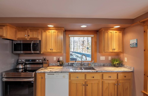 Carrabassett Valley Apartment | nCharming apartment situated on West Mountain.