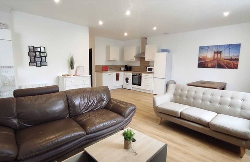 Cognac Apartment | N°3 Appart' tout confort, near the train station, COGNAC