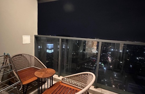 Westlands Apartment | nDesigner 3-Bedroom with Gym, Workspace & fans in Leafy Westlands GTC,KMNTS