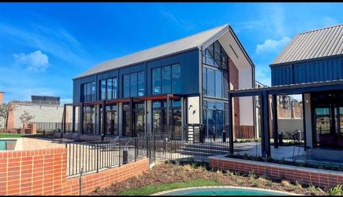 Greater Johannesburg Metropolitan Area Apartment | Ndlovu Lifestyle Apartments