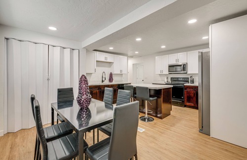 West Jordan House | Near 4 Major Ski Resorts: Salt Lake County Getaway