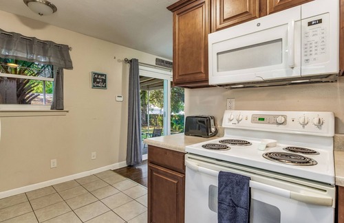 Southeast Pensacola House | Near Airport, Hospitals, and Shopping
