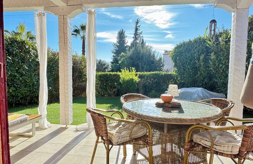 Biot Villa | Near Antibes and sea, Private condominium Villa 3 bedrooms, swimming pool