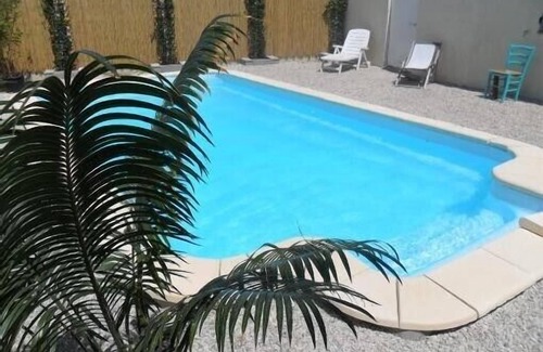 Vedene House | Near Avignon, Provencal House With Swimming Pool, Coeur Des Vignes
