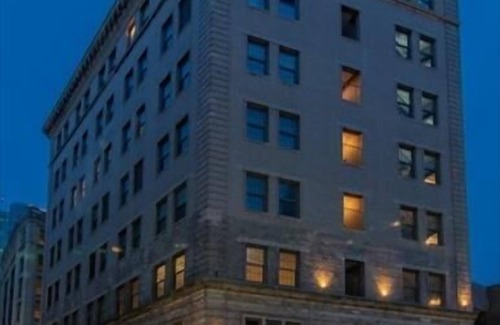 Chinatown Apartment | Near BCH 2 BR | Washer/Dryer | Family Friendly