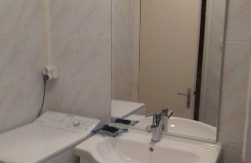 Saint-Georges-d'Oleron Apartment | NEAR BEACH HOLIDAY RENTALS