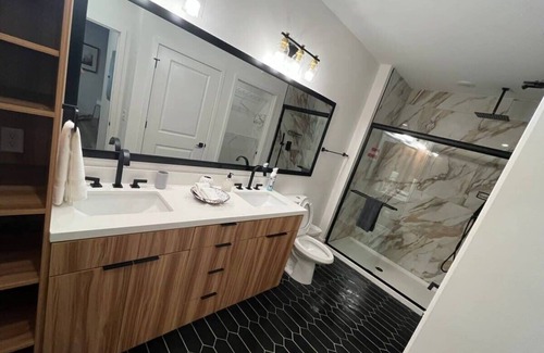 Soulard Apartment | Near City Garden Garage Parking