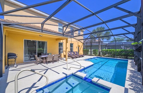 Loughman House | Near Disney - 4BR Home - Pool, Hot Tub, Games, BBQ