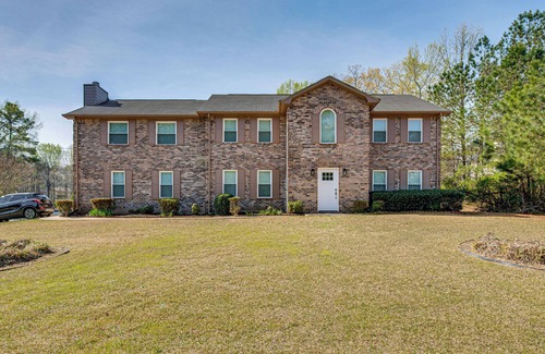 Church Street House | Near GICC & ATL Airport: Modern Townhome!
