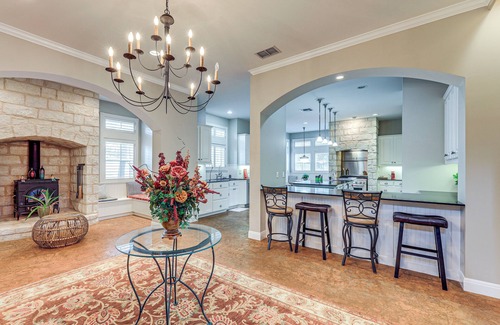 Wetmore House | Near Golfing & Parks: Serene San Antonio Home