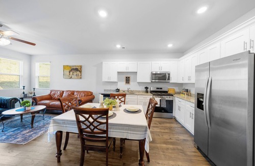 Graniteville House | Near I-20, located within walking distance of Starbucks, Arby's, and many others