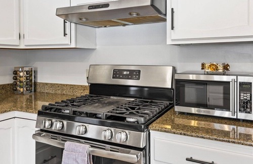 Newfield House | Near Ithaca!Hot Tub! LRG Home!Sleeps 14! Dogs ok!