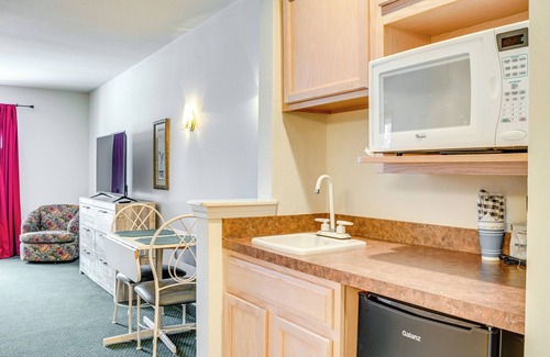 Pigeon Apartment | Near Lake Huron Shoreline! Studio w/Resort Perks