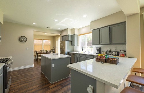 Moreno Valley House | Near Lake Perris. About 60 miles from LA/Palm Springs