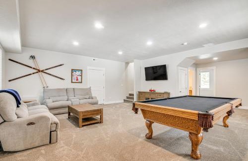 Meadow View Heights House | Near Lakes and Trails Cabin in Duck Creek Village!