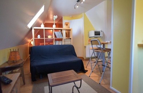 Trepied Apartment | Near Le TOUQUET, 2-person studio on the first floor of a small house