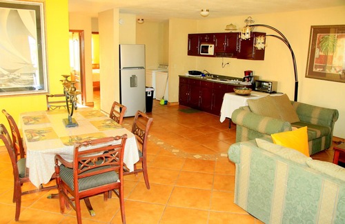 San Felipe Condo | NEAR MARINA, BEACH & DOWNTOWN, SPACIOUS & BEAUTIFUL VIEWS 2 BR CONDO 301