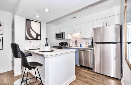 Huntsville Apartment | Near NASA and Space Center