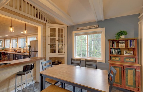 McCall Cabin | Near Payette Lake! Cabin w/Outdoor Space
