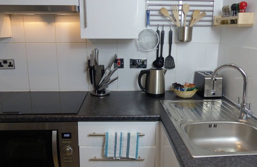 Cambridge Apartment | ⭐ Near Rail Station & Hospital, FREE parking, Bus Stop ❤️