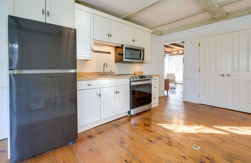 East Sandwich House | Near Route 6A & Village Shops! East Sandwich Haven