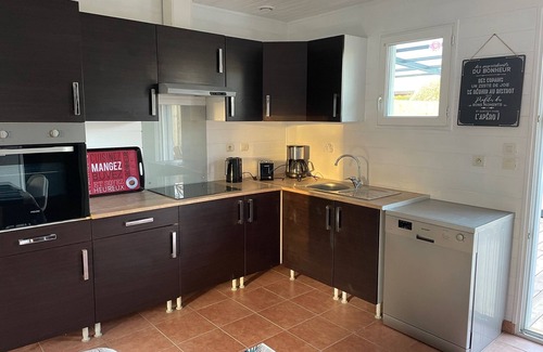 Grayan-Et-L'Hopital House | Near Soulac/mer 3-bedroom house with heated indoor pool