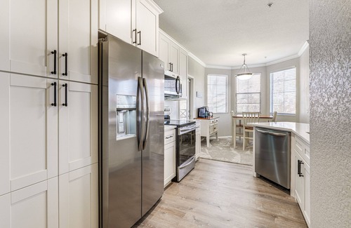 Gilbert Condo | Near Spring Training: Mesa Condo w/Pool Access!