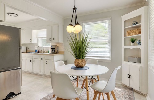 Old Village House | Near Sullivan’s Island & Downtown w/Outdoor Dining | The Arsenal by AvantStay