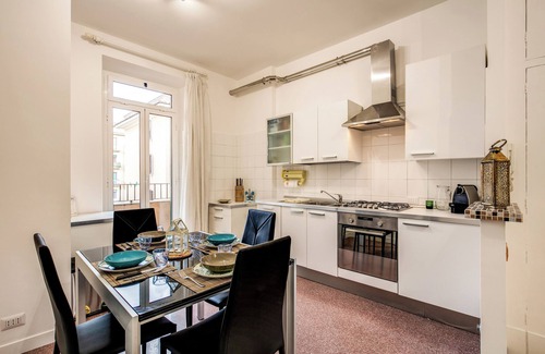 San Giovanni Apartment | Near the Basilica of St. John